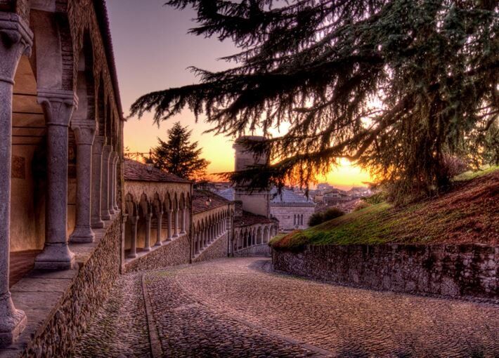 Udine d‘Oro e d’Azzurro, tra Storia, Arte e Tradizioni desktop picture