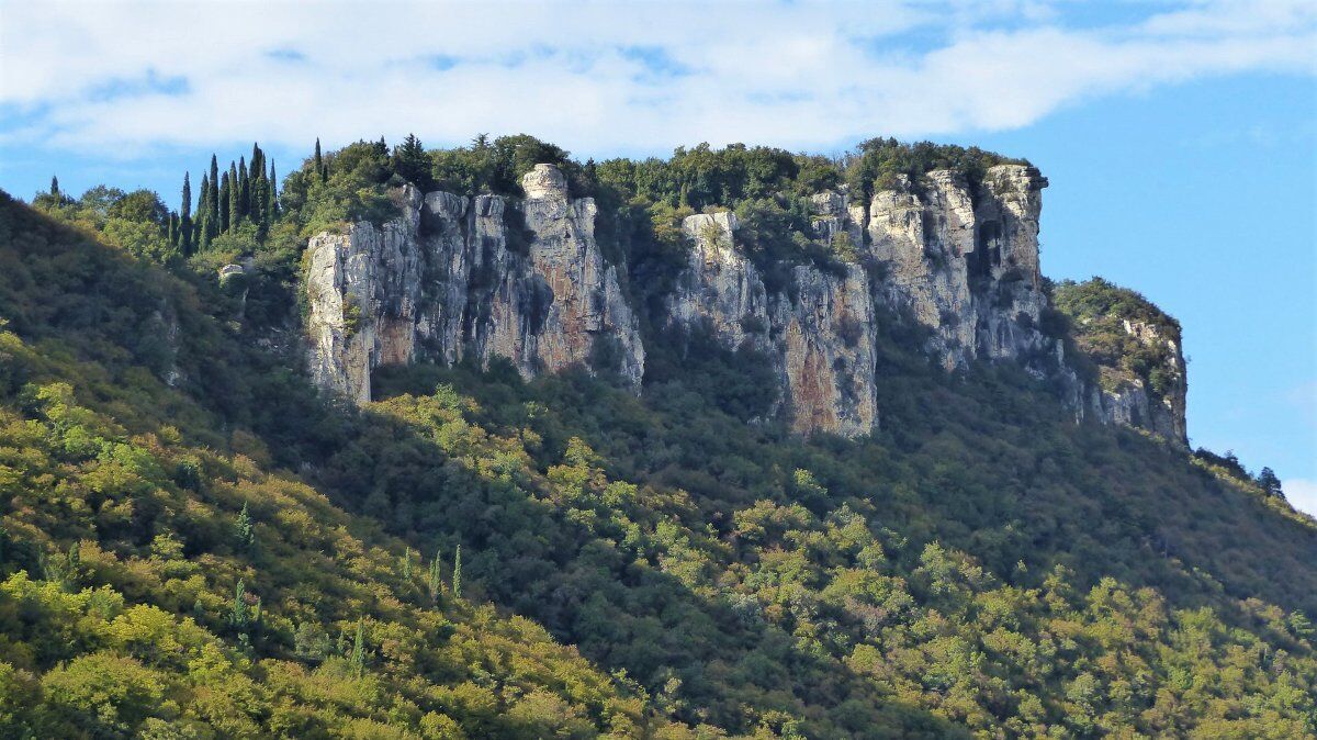 Escursione ad anello in Val Sorda: il Bunker sul Monte Moscal desktop picture