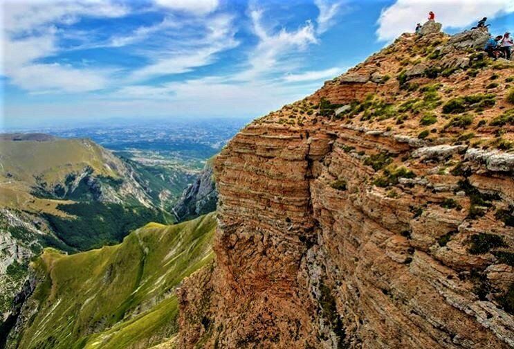 Quattro Giorni alla Scoperta dei Monti Sibillini Quattro Giorni alla Scoperta dei Monti Sibillini desktop picture