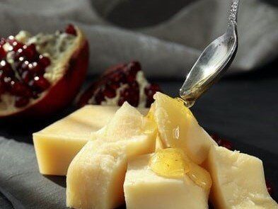 Visita e Degustazione al Caseificio Brianti: Tuffo nelle Tradizioni del Parmigiano Visita e Degustazione al Caseificio Brianti: Tuffo nelle Tradizioni del Parmigiano desktop picture