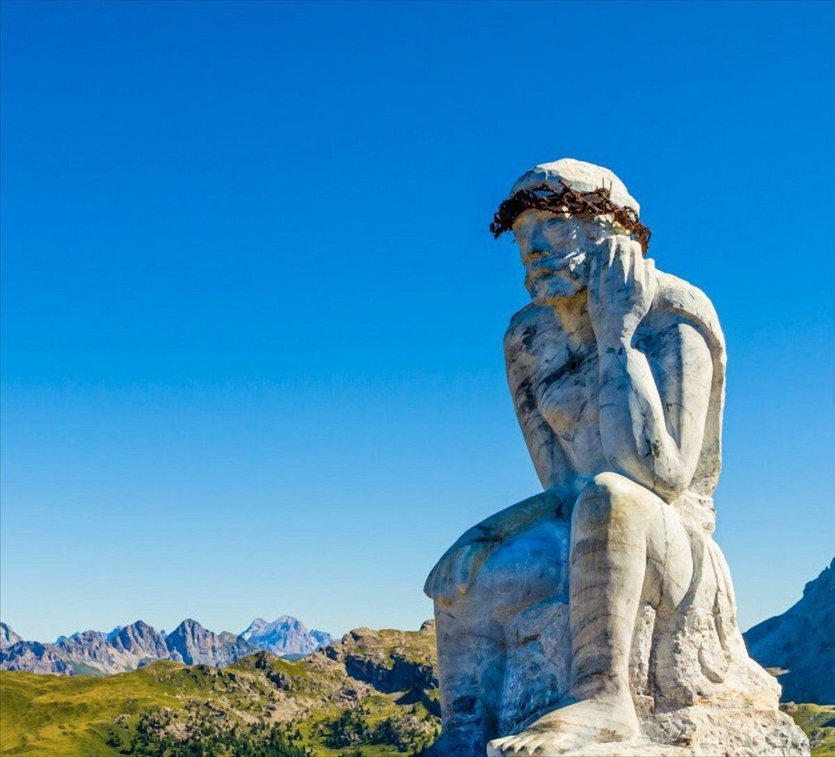 Trekking al Cristo Pensante: un balcone sulle Pale di San Martino Trekking al Cristo Pensante: un balcone sulle Pale di San Martino desktop picture