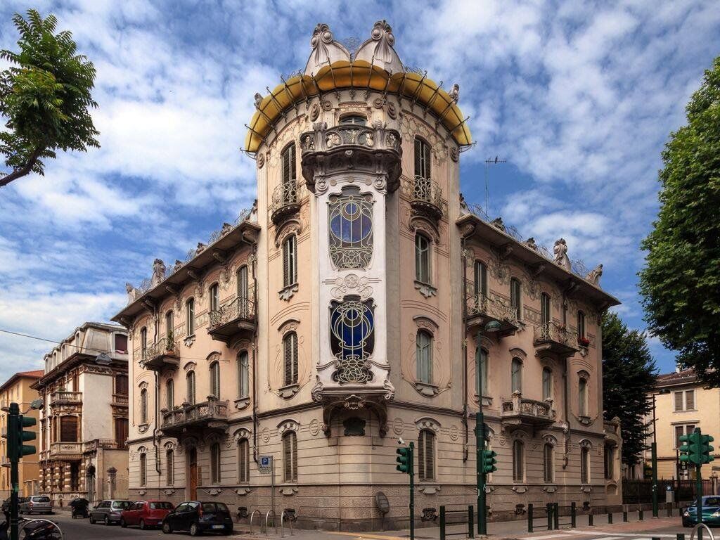 Torino Liberty: Un Tour tra Eleganza, Raffinatezza e Decorativismo desktop picture