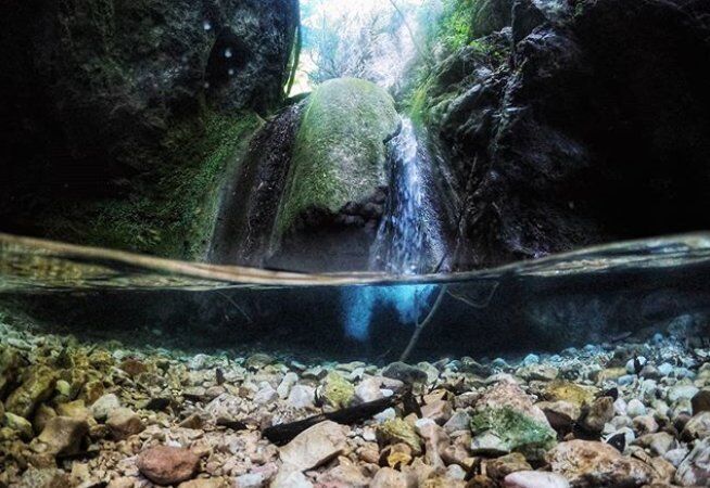 L'Eterna Abbazia di Rotis, la Florida Gola di Jana e il Variopinto Borgo di Braccano L'Eterna Abbazia di Rotis, la Florida Gola di Jana e il Variopinto Borgo di Braccano desktop picture