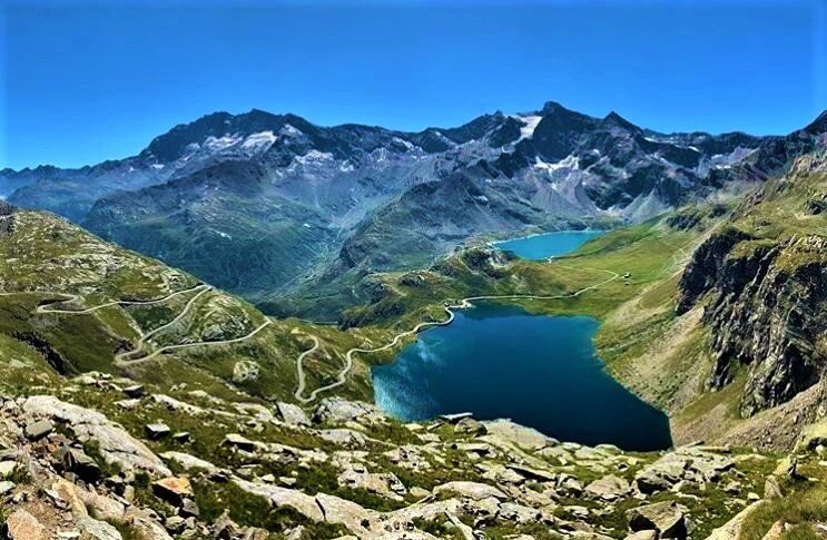 Quando Natura e Magia si Incontrano: Escursione al Lago Serrù - POMERIGGIO Quando Natura e Magia si Incontrano: Escursione al Lago Serrù - POMERIGGIO desktop picture