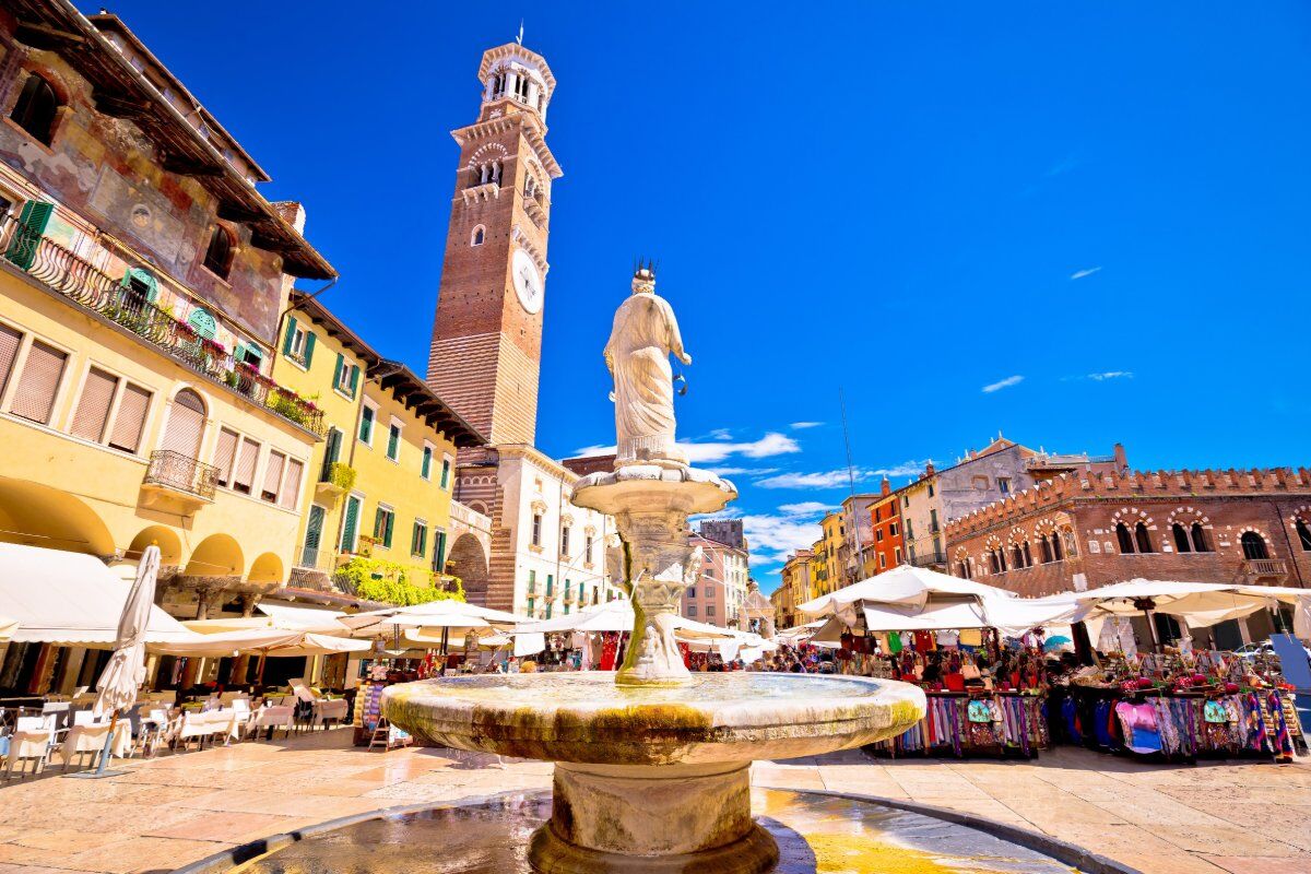 Visita Guidata a Verona, la Città dal Fascino Senza Tempo desktop picture