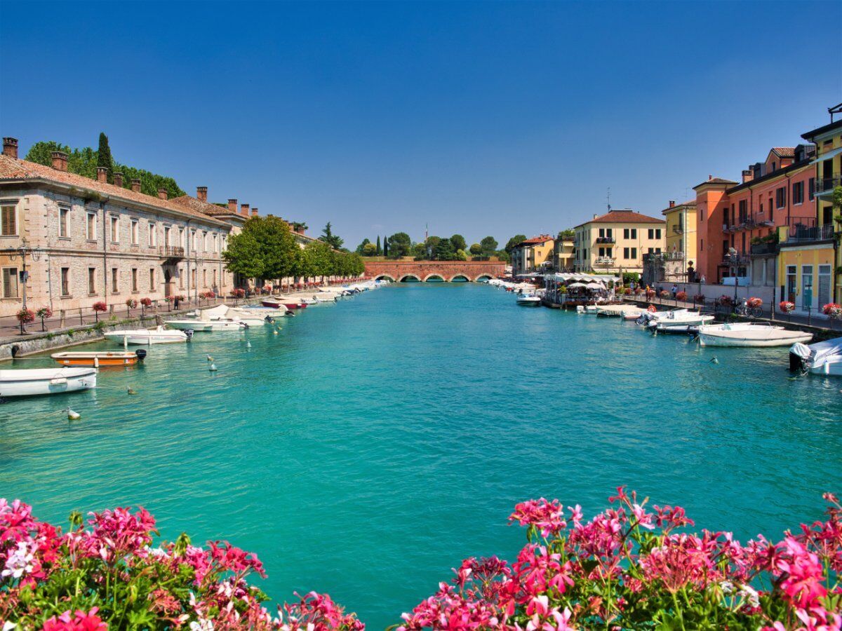 Tour a Peschiera del Garda: la Fortezza accarezzata dal Lago desktop picture