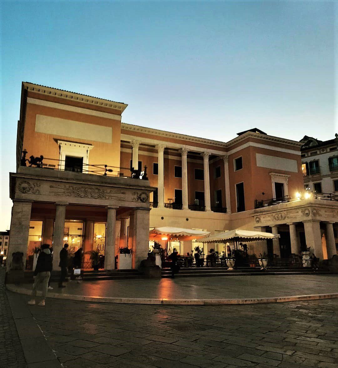 Da Piazza del Santo al Ghetto: Un Itinerario tra Ombre e Segreti Da Piazza del Santo al Ghetto: Un Itinerario tra Ombre e Segreti desktop picture