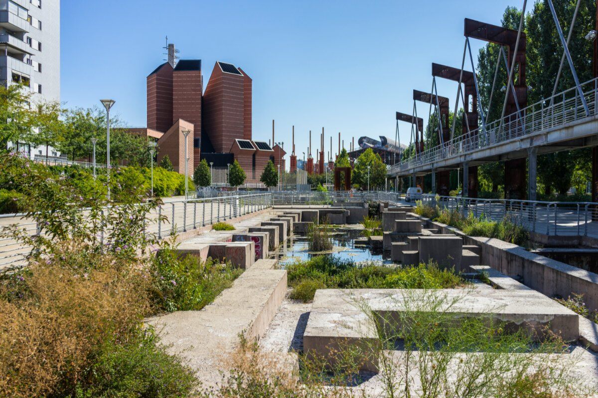 Un Inferno Trasformato in Paradiso: Visita al Parco Dora di Torino Un Inferno Trasformato in Paradiso: Visita al Parco Dora di Torino desktop picture