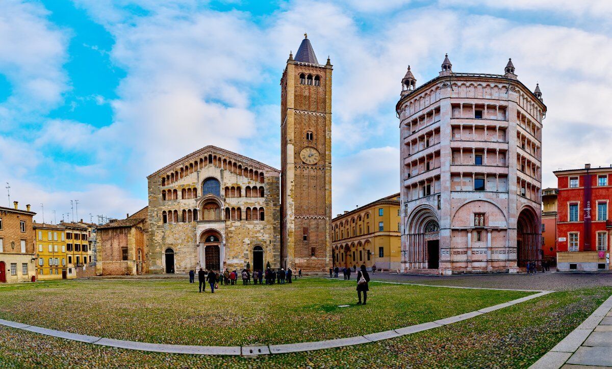 Tour Guidato a Parma, la Capitale della Cultura desktop picture