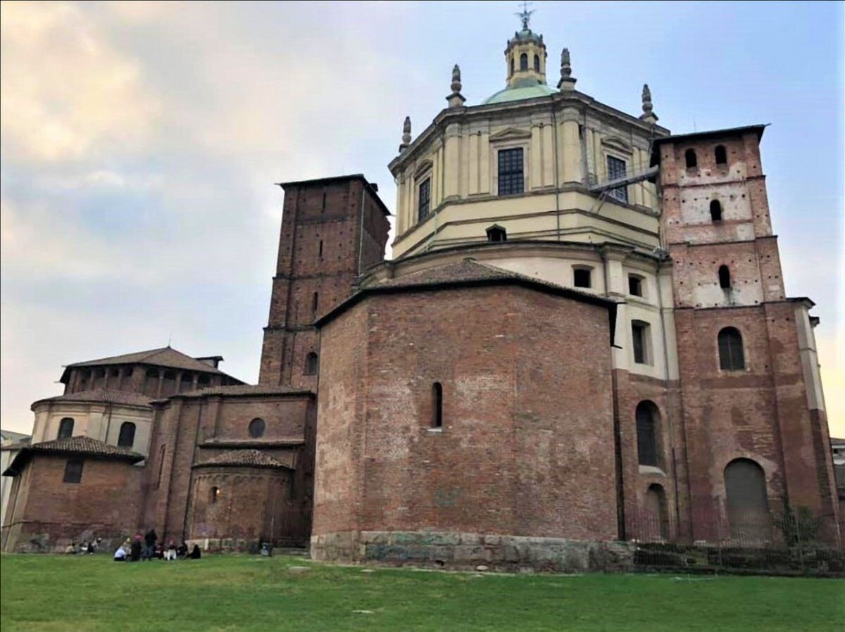 Milano e la Peste: Tour tra Untori, Streghe e altre Storie Macabre desktop picture