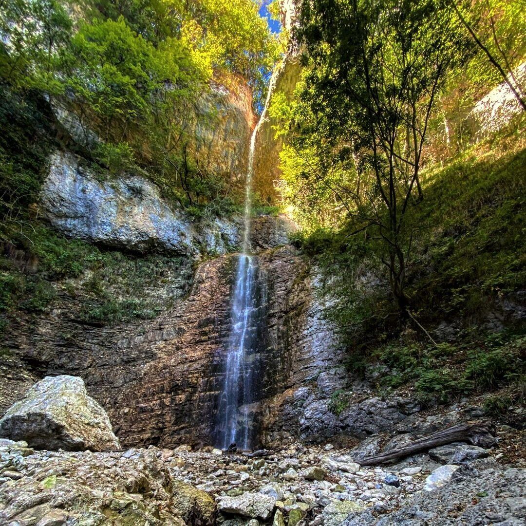 Rigenerante Percorso nella Radura delle Cascate di San Giovanni desktop picture