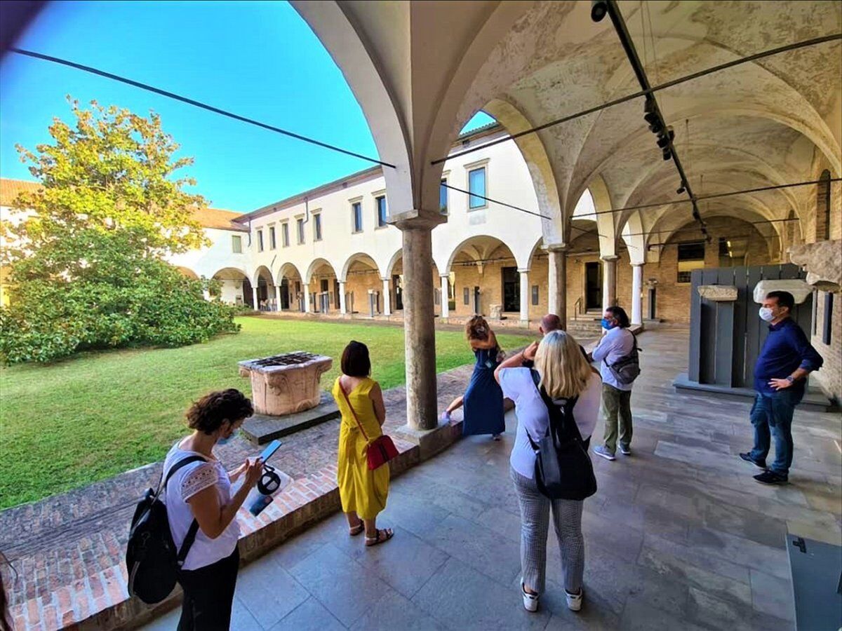 Un Tour d'Autore: Giotto e la Cappella degli Scrovegni desktop picture