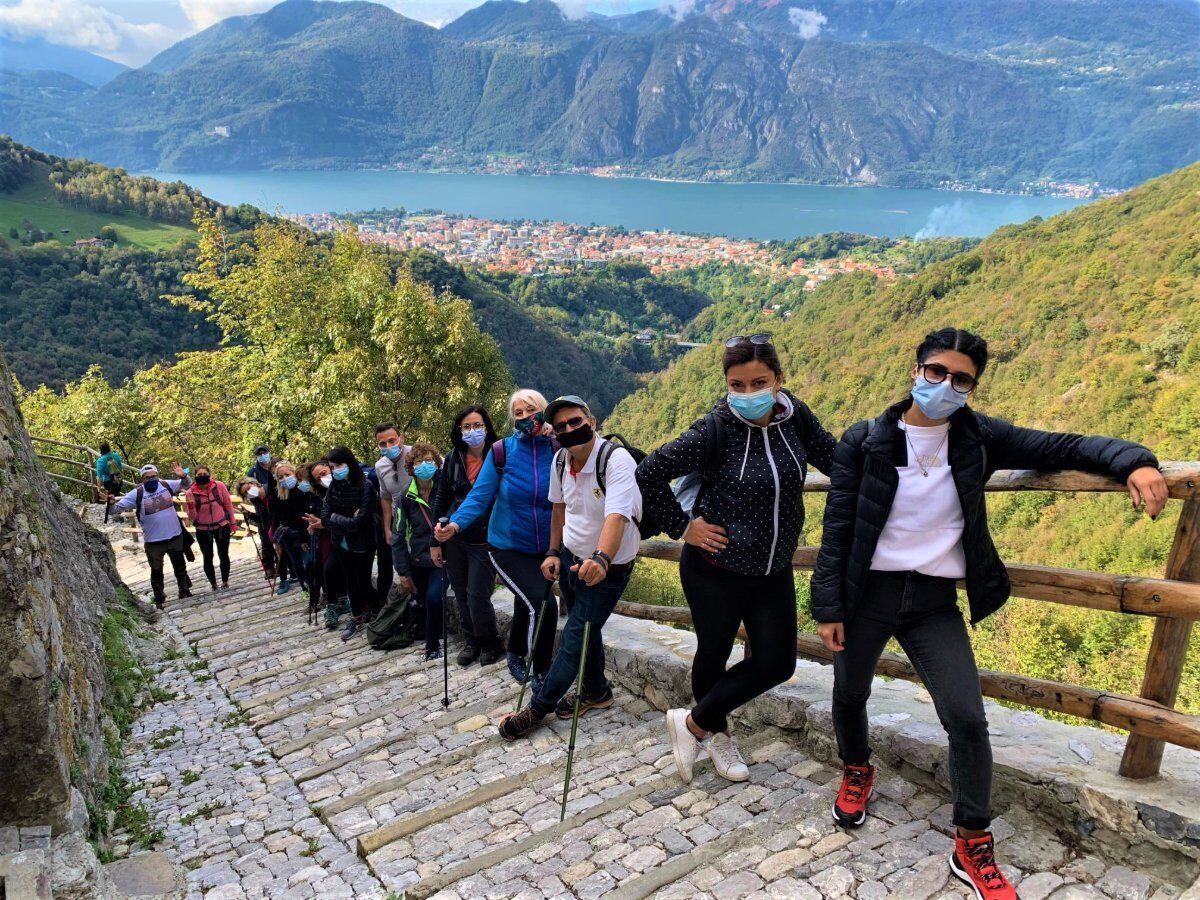 Passeggiata Sensoriale al Santuario di Mandello sul Lago di Como Passeggiata Sensoriale al Santuario di Mandello sul Lago di Como desktop picture