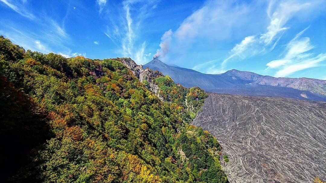 Etna: Sentiero Schiena dell'Asino desktop picture