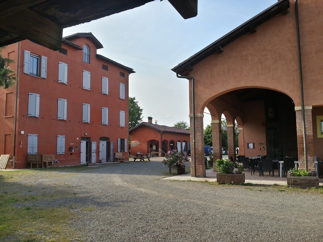 Notte di San Lorenzo: Passeggiata con picnic al lume di candela Notte di San Lorenzo: Passeggiata con picnic al lume di candela desktop picture