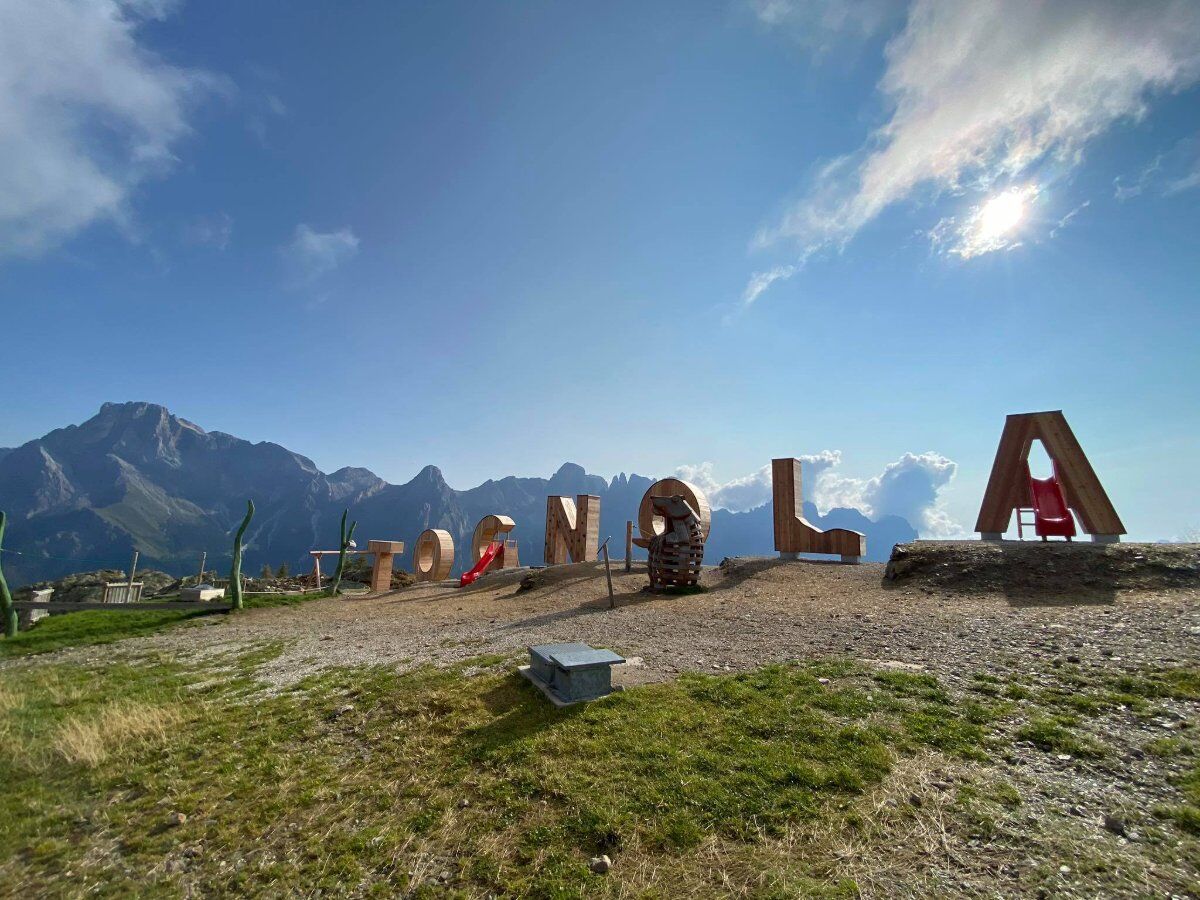 Lungo i sentieri panoramici della Catena Porfirica del Lagorai Lungo i sentieri panoramici della Catena Porfirica del Lagorai desktop picture