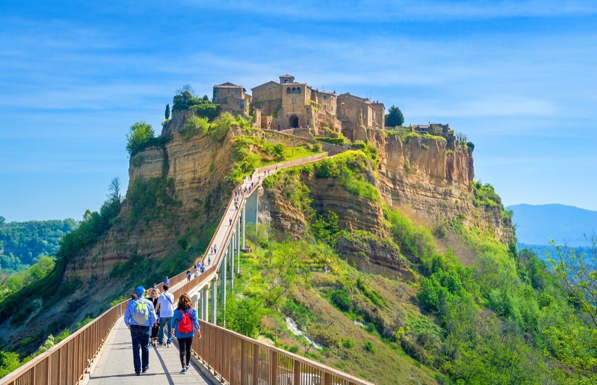 Visita Guidata di Civita di Bagnoregio, il Borgo di Tufo Visita Guidata di Civita di Bagnoregio, il Borgo di Tufo desktop picture