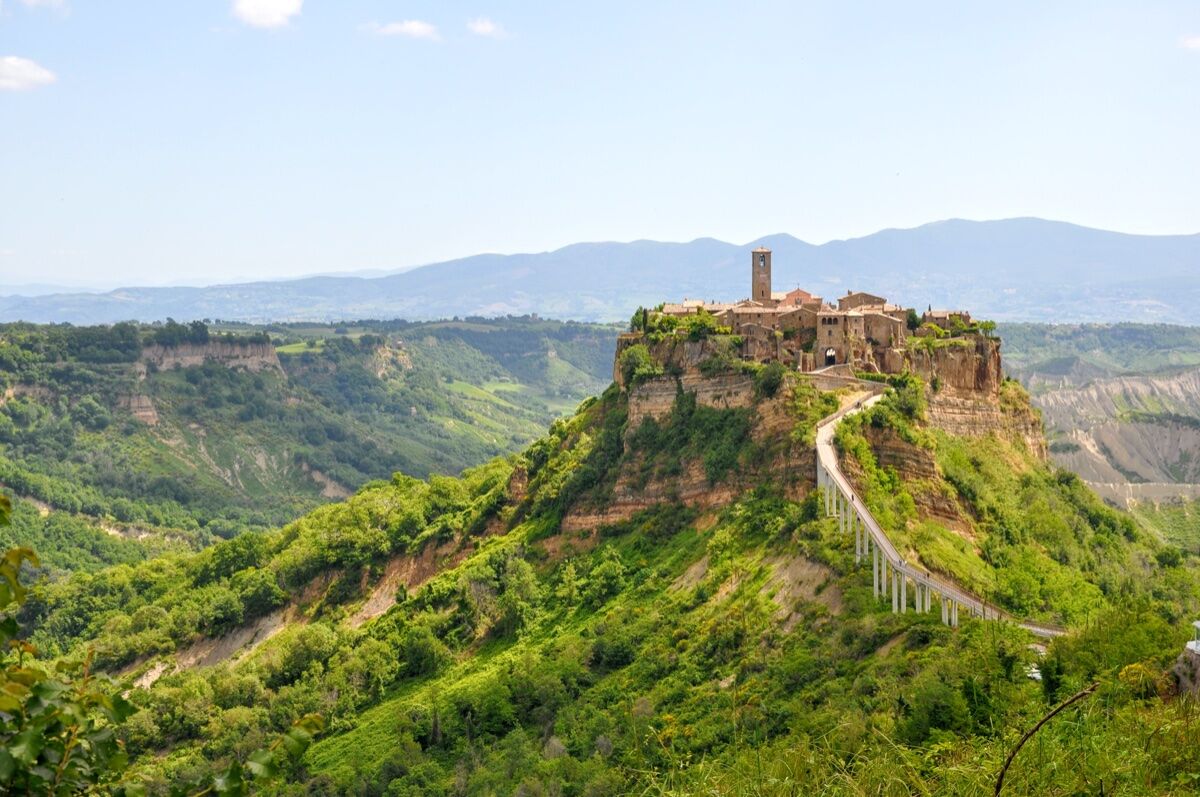 Visita Guidata di Civita di Bagnoregio, il Borgo di Tufo Visita Guidata di Civita di Bagnoregio, il Borgo di Tufo desktop picture