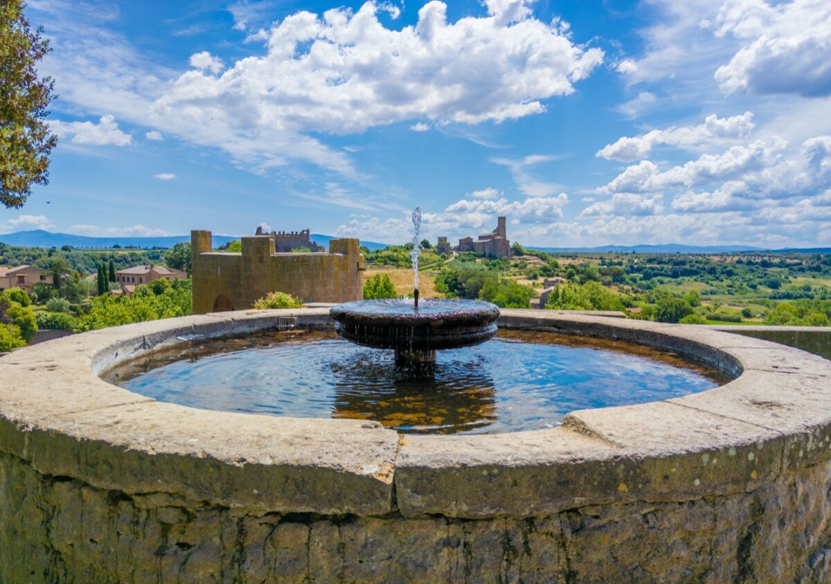 Tour nel Cuore della Tuscia: Tuscania tra Sarcofagi, Basiliche e Film Tour nel Cuore della Tuscia: Tuscania tra Sarcofagi, Basiliche e Film desktop picture