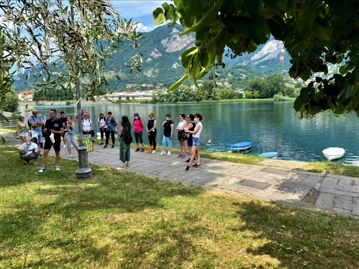 Tour dai Laghi di Garlate e Olginate al Convento S. Maria del Lavello Tour dai Laghi di Garlate e Olginate al Convento S. Maria del Lavello desktop picture