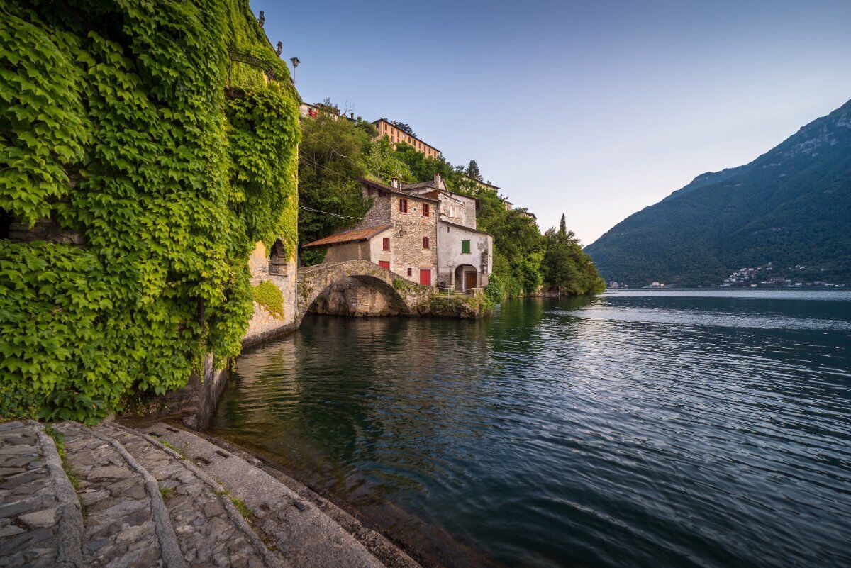 L'Orrido di Nesso: viaggio tra suggestioni naturalistiche e rievocazioni di Leonardo da Vinci - POMERIGGIO desktop picture