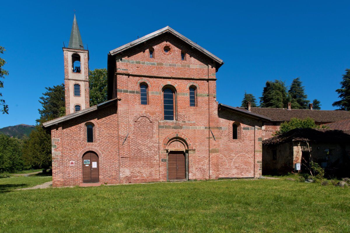 Badia di Tiglieto: Escursione tra Natura e Storia desktop picture