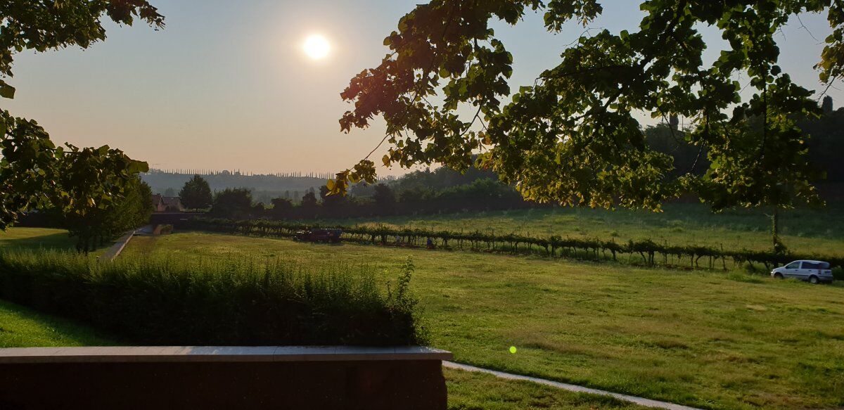 Camminata a Custoza con Degustazione in Birrificio Agricolo Camminata a Custoza con Degustazione in Birrificio Agricolo desktop picture