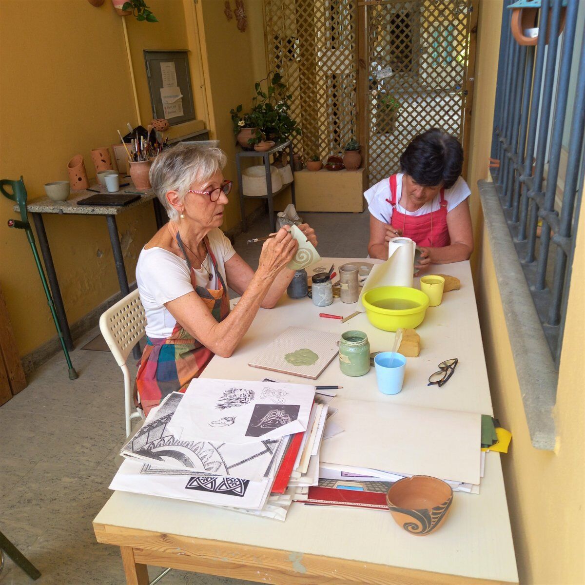 Corso dai Maestri Ceramisti: Impariamo la Decorazione con Argille Colorate Corso dai Maestri Ceramisti: Impariamo la Decorazione con Argille Colorate desktop picture