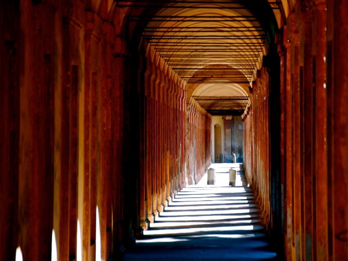 Bologna Ebraica: Tour Guidato tra Memorie e Fatti Storici Bologna Ebraica: Tour Guidato tra Memorie e Fatti Storici desktop picture