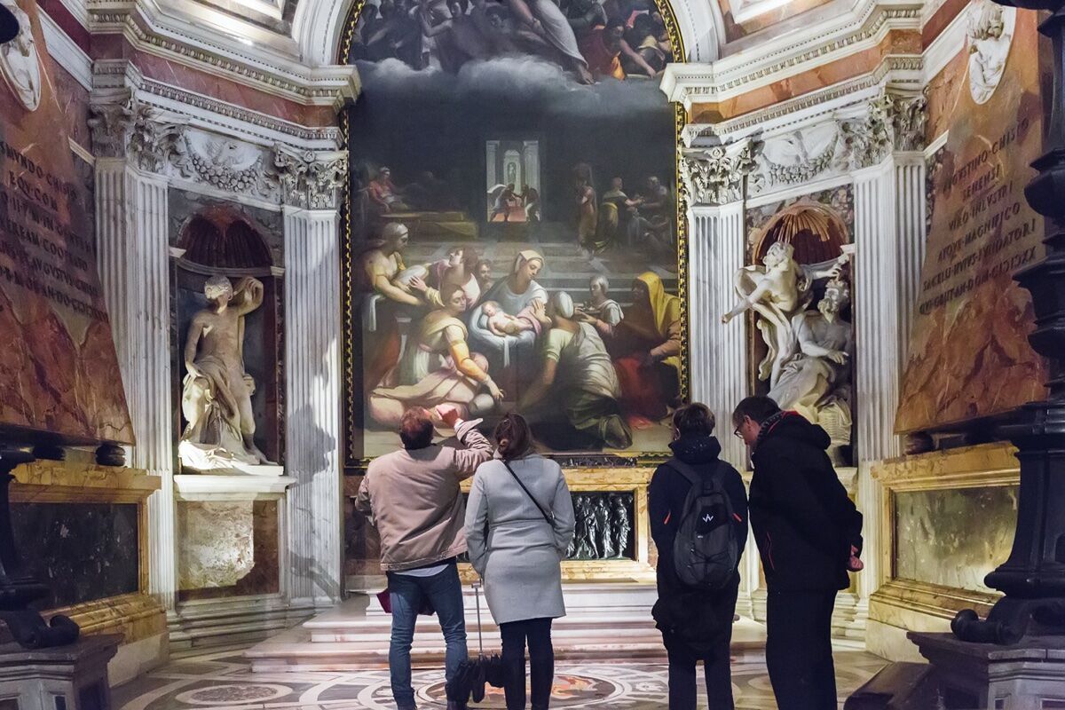 Roma Letteraria ed Occulta: Un Tour sulle Orme di Angeli e Demoni desktop picture