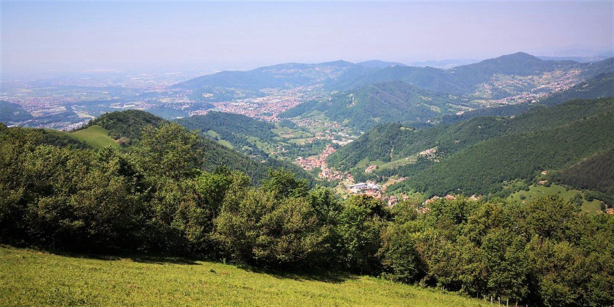 Camminata sul Lago d’Iseo: il Corno Buco e la sua vista mozzafiato desktop picture