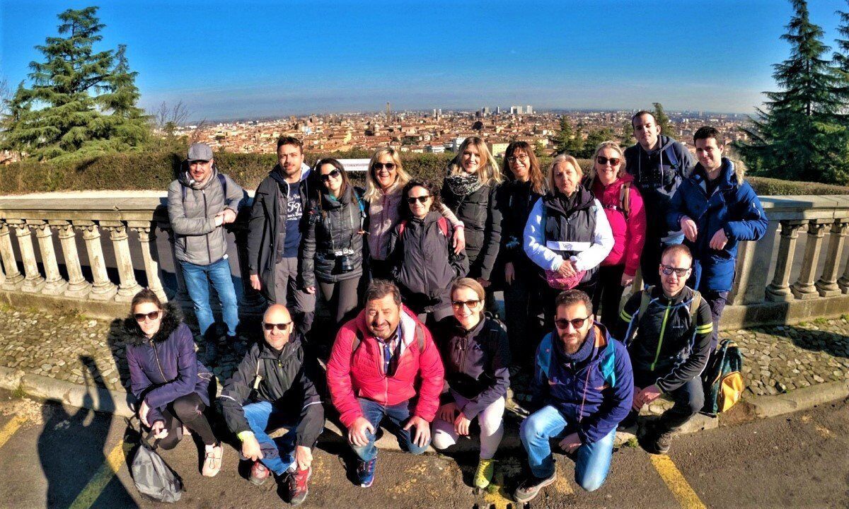 I Colli Bolognesi: camminata tra tesori artistici e paesaggistici I Colli Bolognesi: camminata tra tesori artistici e paesaggistici desktop picture