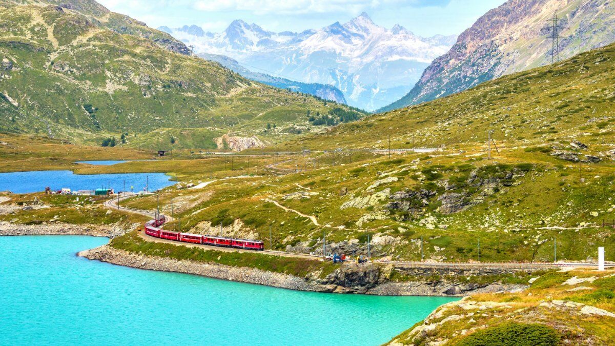 L'Accademia del Pizzocchero ed Il Trenino Rosso del Bernina L'Accademia del Pizzocchero ed Il Trenino Rosso del Bernina desktop picture