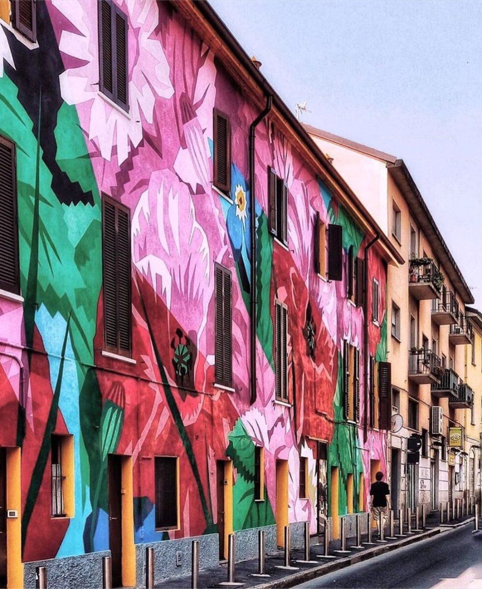Tour del Quartiere dell'Ortica: Il Museo di Street Art a Cielo Aperto desktop picture