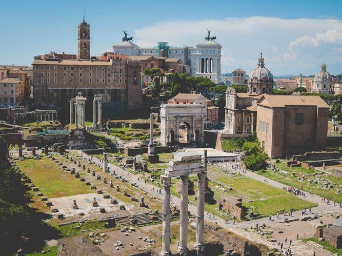 Caccia ai Personaggi della Storia di Roma Caccia ai Personaggi della Storia di Roma desktop picture