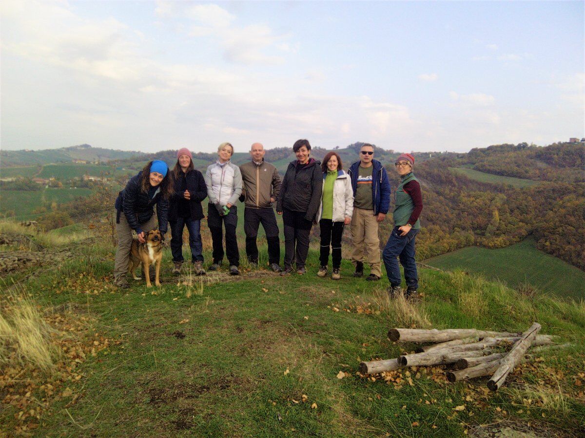 Borghi in Appennino: Trekking lungo i Sentieri di Sassi di Varana desktop picture