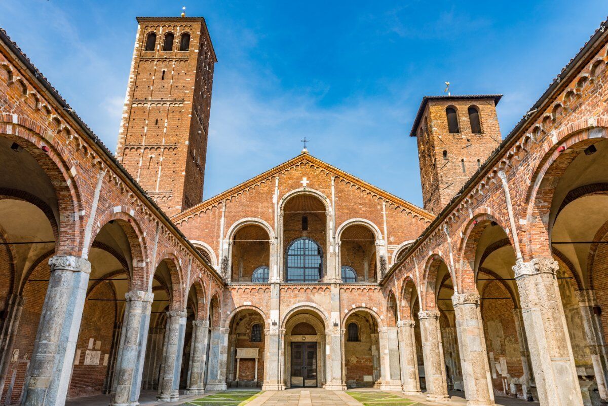 La Basilica di Sant'Ambrogio: Tour tra Misteri, Arcani e Simbologie La Basilica di Sant'Ambrogio: Tour tra Misteri, Arcani e Simbologie desktop picture