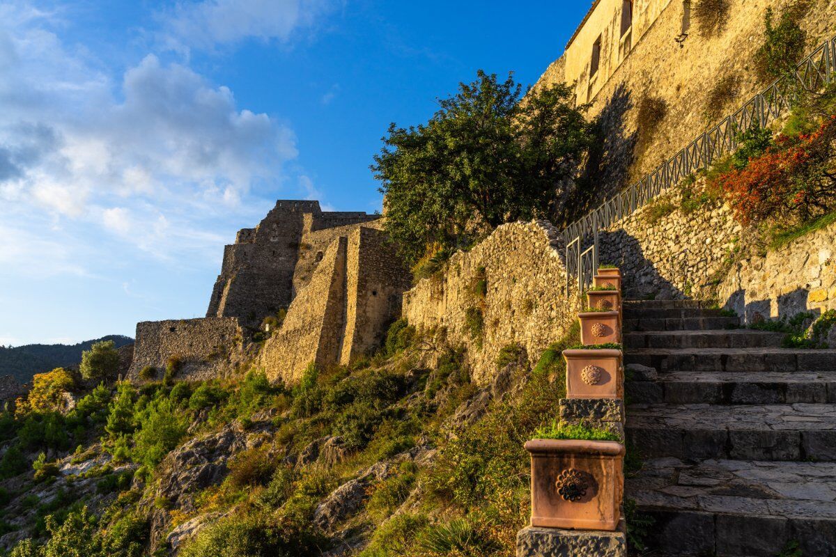 Da Salerno al Castello Arechi Da Salerno al Castello Arechi desktop picture
