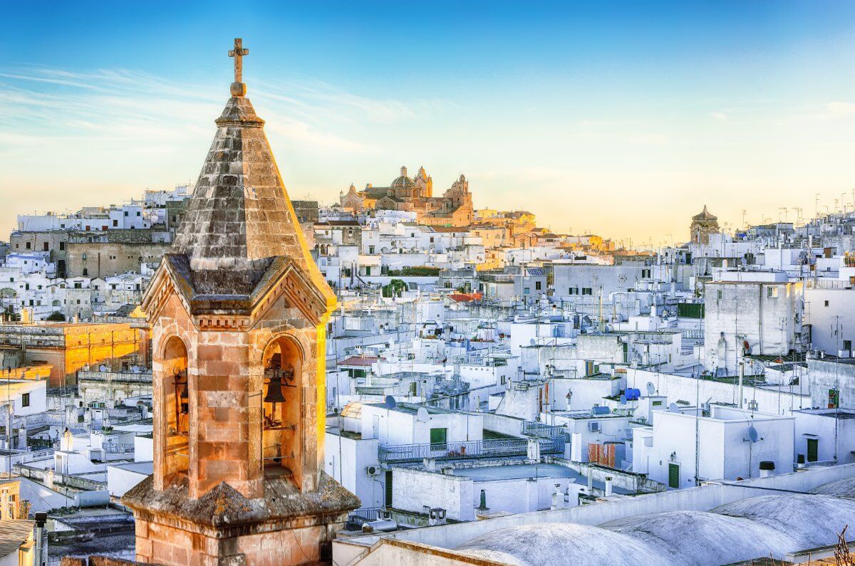 Capodanno da Sogno tra le Magie di Ostuni, Alberobello e Matera desktop picture