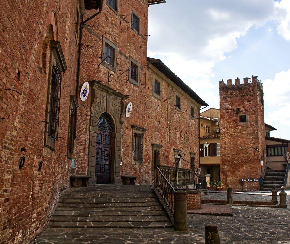 Tour di San Miniato: L'Incantevole Gemma Tra Pisa e Firenze desktop picture