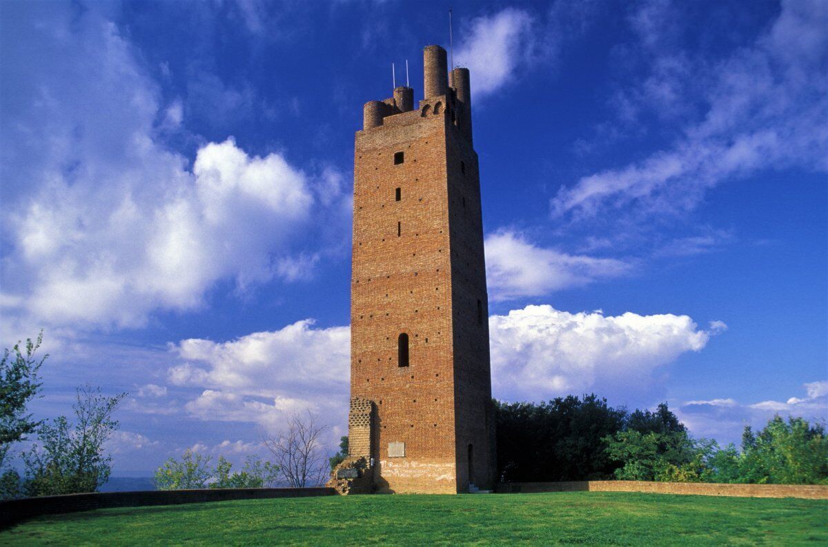 Tour di San Miniato: L'Incantevole Gemma Tra Pisa e Firenze Tour di San Miniato: L'Incantevole Gemma Tra Pisa e Firenze desktop picture