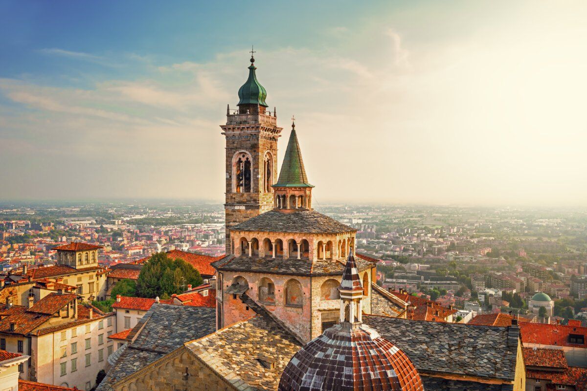 Caccia al Tesoro a Bergamo, l'Instancabile Città dei Mille desktop picture