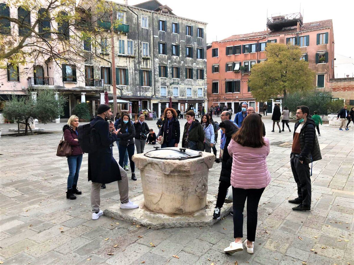 Venezia Occulta: Passeggiata tra Magia e Massoneria nella Serenissima desktop picture
