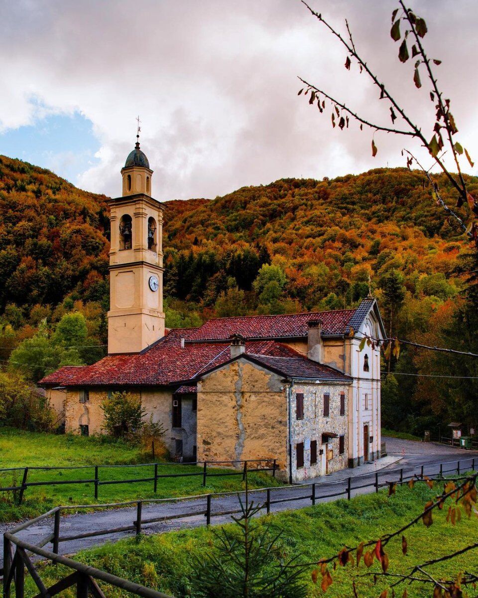 L’Antica Via del Sale: Trekking con Degustazione al Monte Bagnolo L’Antica Via del Sale: Trekking con Degustazione al Monte Bagnolo desktop picture