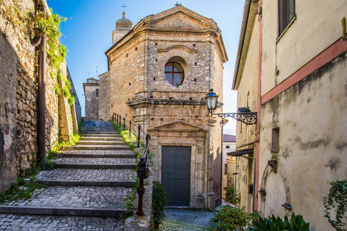 Alvito: Tra Borghi Medievali, Villaggi Fantasma e Paesaggi Carsici Alvito: Tra Borghi Medievali, Villaggi Fantasma e Paesaggi Carsici desktop picture