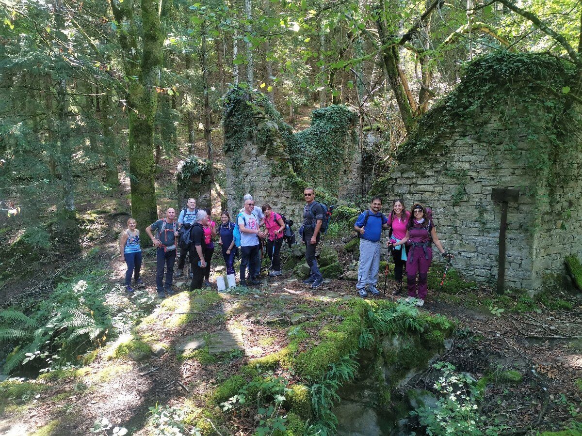 Trekking tra gli antichi Borghi nelle Foreste Casentinesi Trekking tra gli antichi Borghi nelle Foreste Casentinesi desktop picture