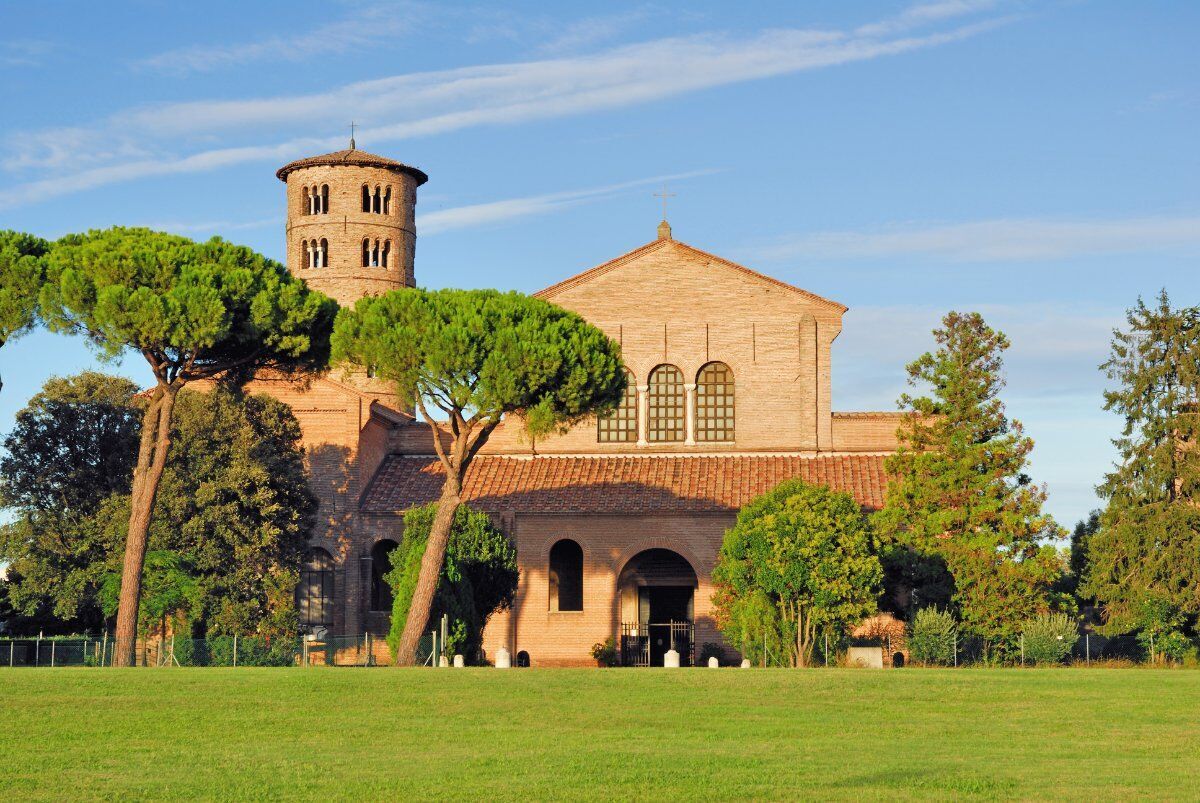 Ravenna inedita: Passeggiata tra mosaici nascosti e cripte ipogee Ravenna inedita: Passeggiata tra mosaici nascosti e cripte ipogee desktop picture