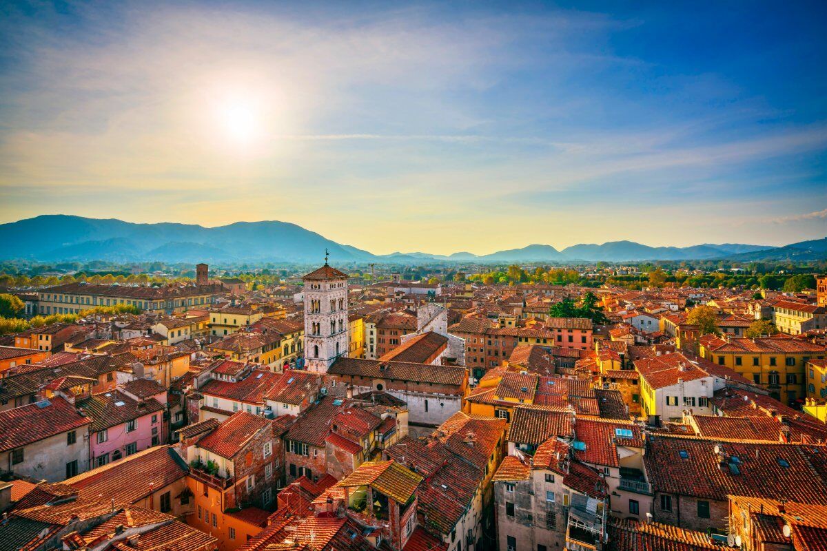 Lucca Inedita: Walking Tour Panoramico desktop picture