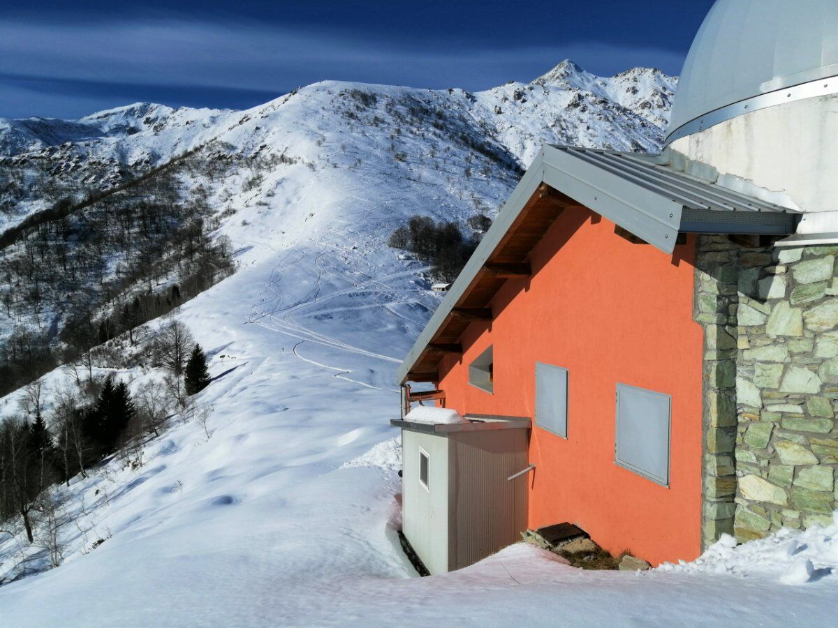 Ciaspolata a Sella Morteis con Vista sulle Alpi Liguri (Con Esperienza) desktop picture