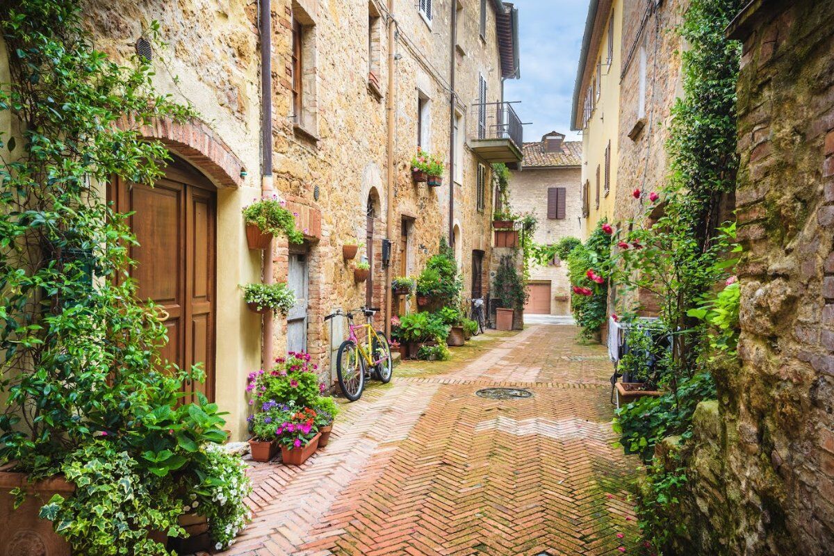 Carnevale in Val d'Orcia desktop picture